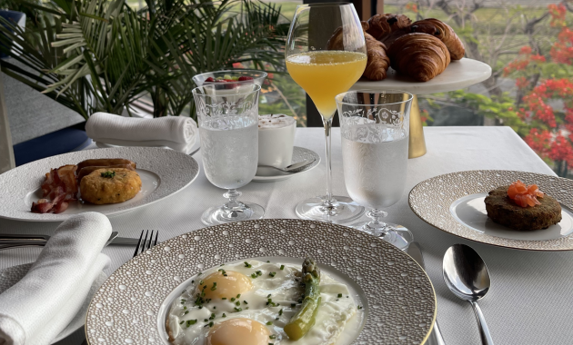 Breakfast by Artisan