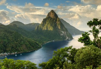pitons st lucia
