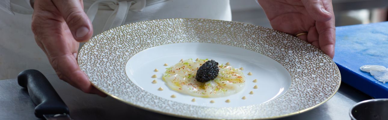 sea scallops carpaccio and oscietra caviar